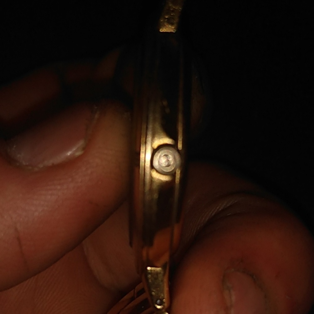 Gucci men's 3300h - Picture 4 of 4